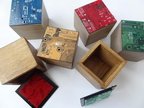 boites bois et circuits imprimés
