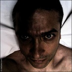 ra autoportrait carre